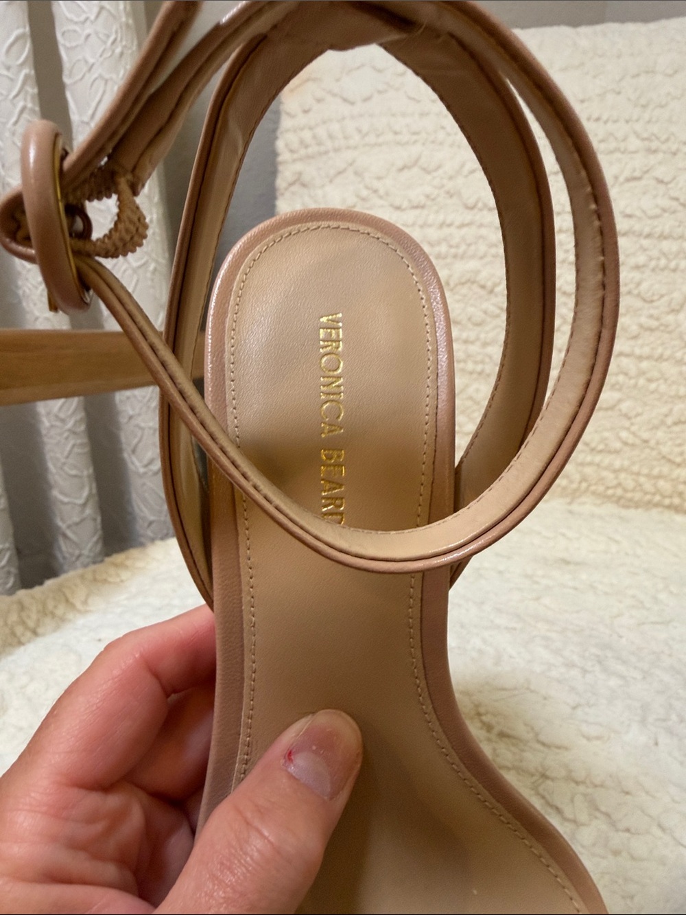 Veronica Beard beige neutral kitten heel open toe ankle strap shoe size 7 - Picture 3 of 7
